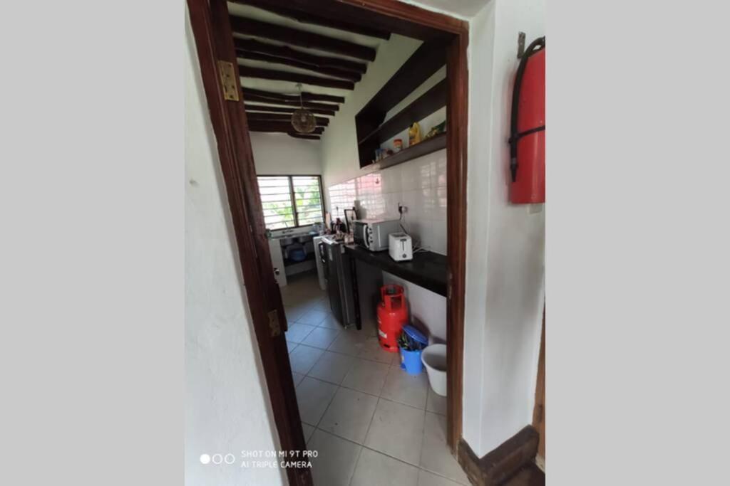 Dadida'S Pool Cottage Diani Beach Exterior photo